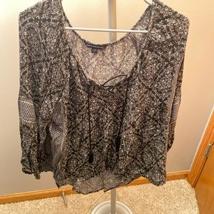 Black and white patterned shirt. American eagle